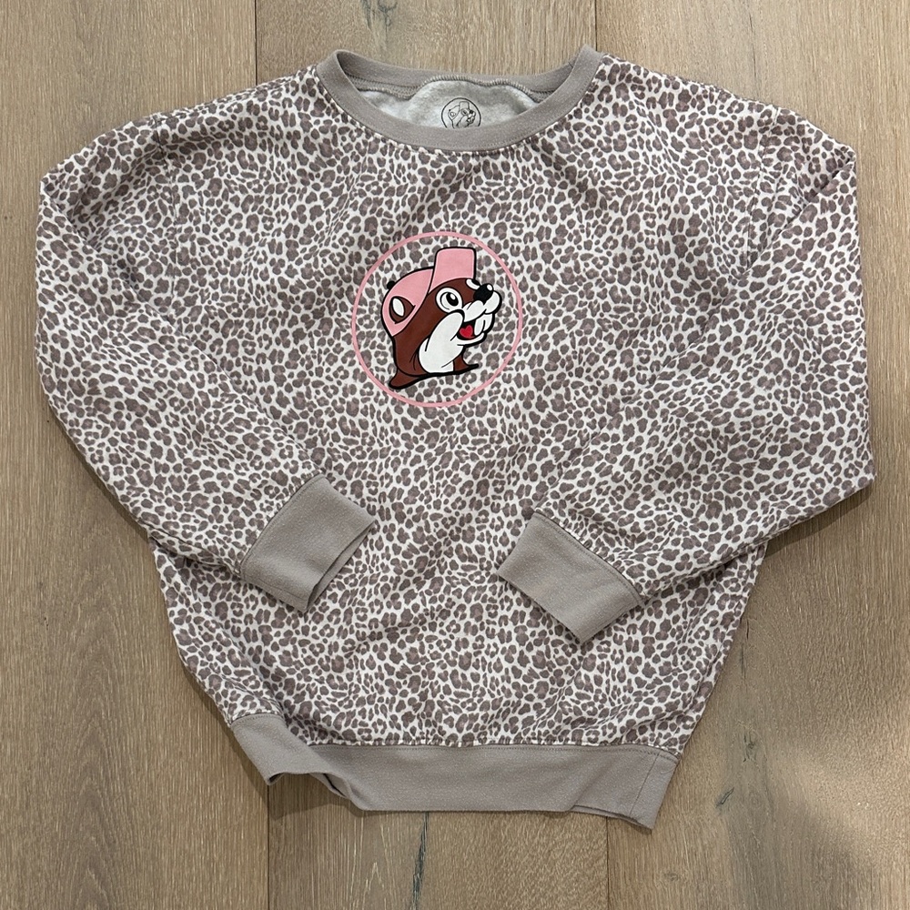 Buc-ee’s Youth Leopard Print Pajamas Shirt with Cartoon Patch